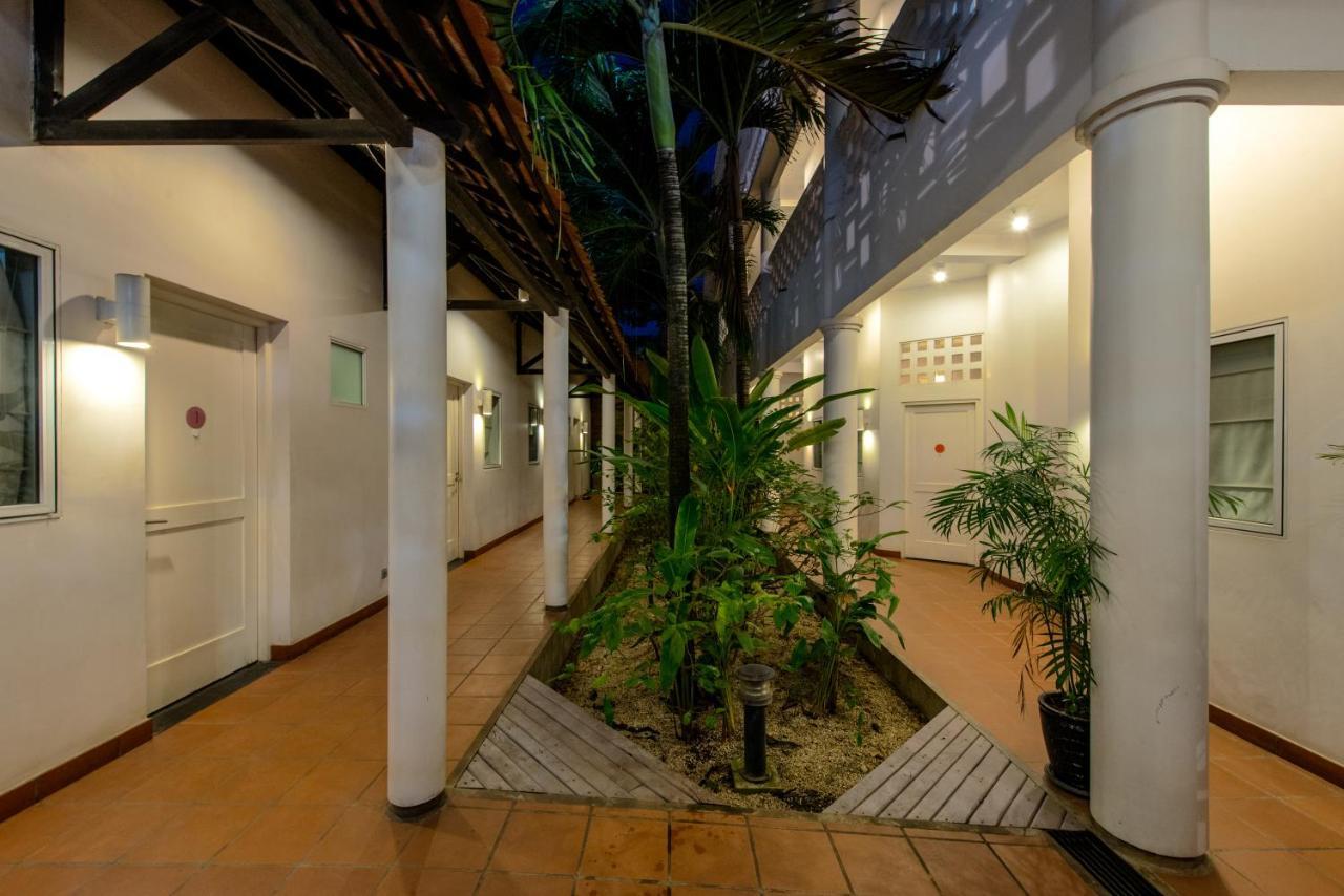 Comoda Casa Hotel 暹粒 外观 照片